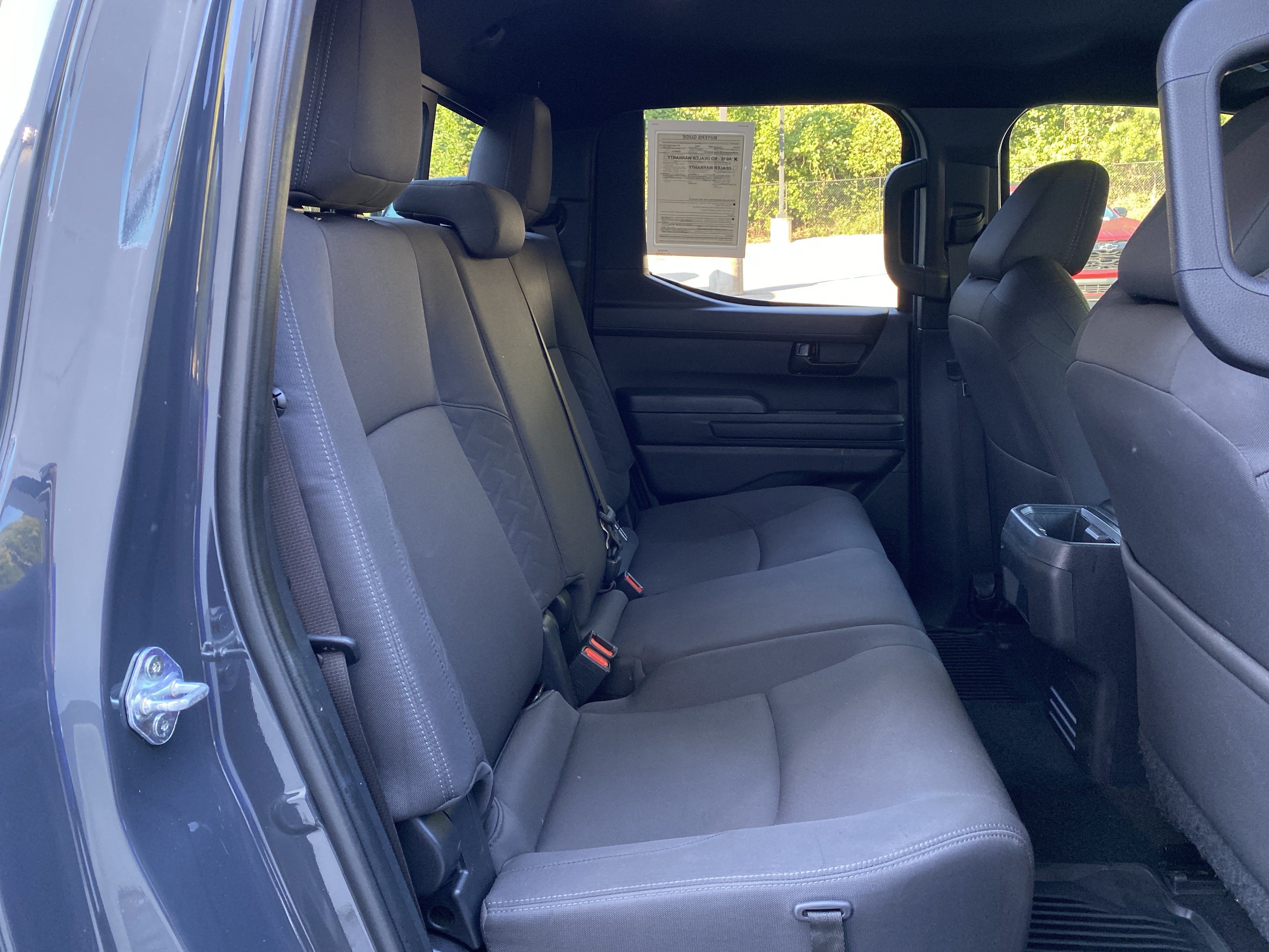 Used 2024 Toyota Tacoma SR5 w/ SR5 Upgrade Package AWD/4WD image 34