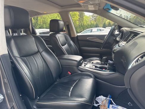Used 2017 INFINITI QX60 AWD w/ Premium Plus Package image 10
