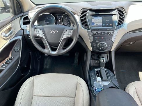 Used 2017 Hyundai Santa Fe Sport FWD image 19