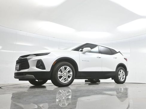 Used 2022 Chevrolet Blazer LT AWD/4WD image 60