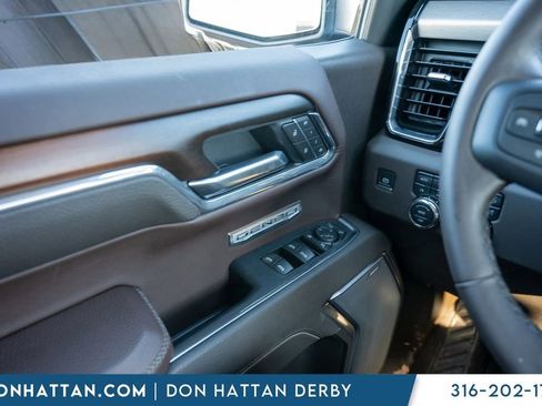 Used 2025 GMC Sierra 1500 Denali image 17