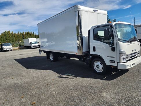 New 2025 Isuzu NPR image 13