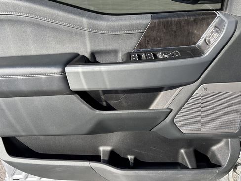 Used 2021 Ford F150 Lariat image 42