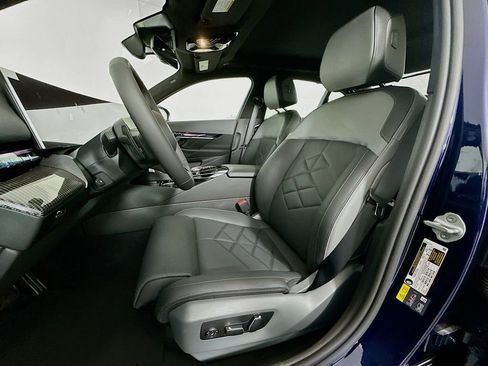 New 2026 BMW 550e xDrive w/ Executive Package image 16
