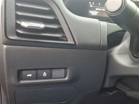 New 2026 Nissan Sentra SV image 19