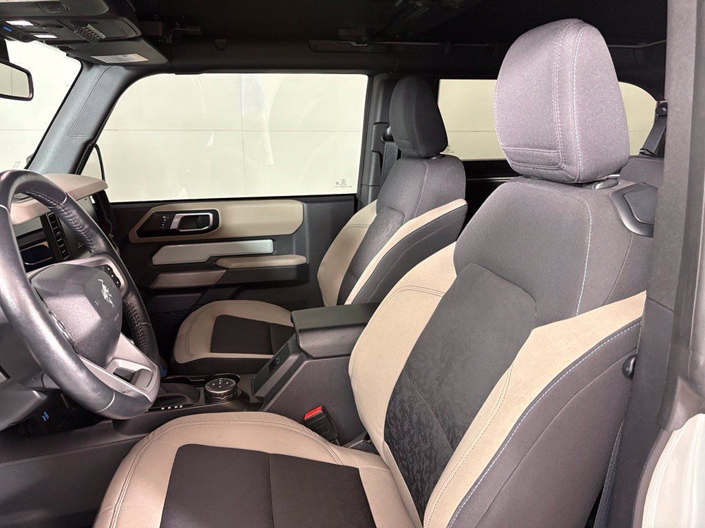 Used 2022 Ford Bronco Wildtrak AWD/4WD image 17