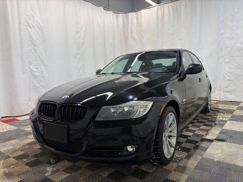Used 2011 BMW 328i xDrive Sedan image 2