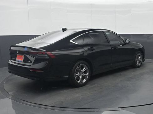 Used 2023 Honda Accord EX-L image 7