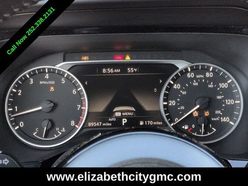 Used 2022 Nissan Pathfinder SV AWD/4WD image 26