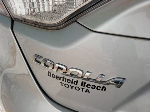 Used 2020 Toyota Corolla LE FWD image 6