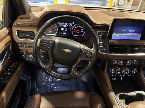 Used 2021 Chevrolet Tahoe High Country w/ Premium Package image 13