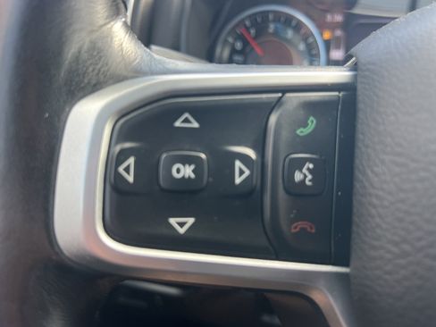 Used 2019 RAM 1500 Big Horn image 37