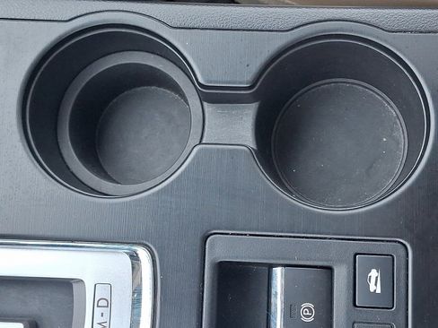 Used 2016 Subaru Legacy 2.5i Limited image 26