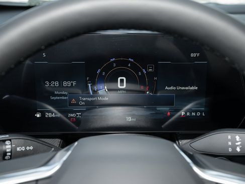 New 2026 Chevrolet Equinox LT w/ Safety and Technology Package image 20