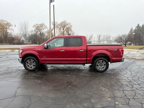 Used 2015 Ford F150 Lariat w/ Equipment Group 501A Mid image 2