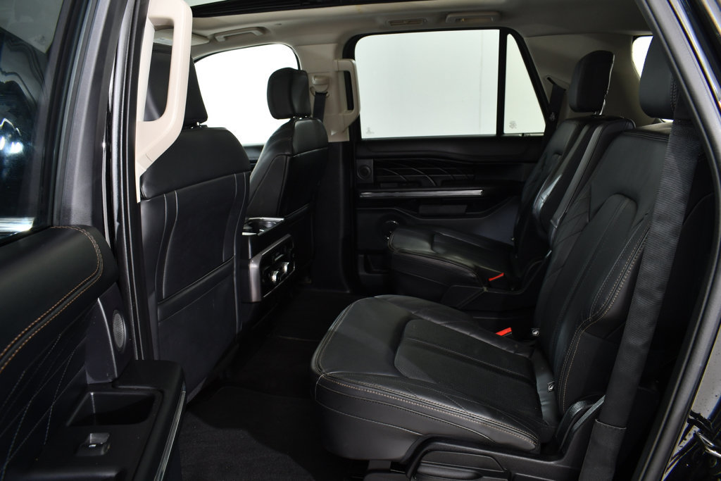 Used 2021 Ford Expedition Max Platinum AWD/4WD image 16