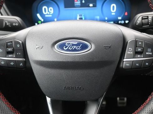 Used 2023 Ford Escape ST-Line Elite image 14