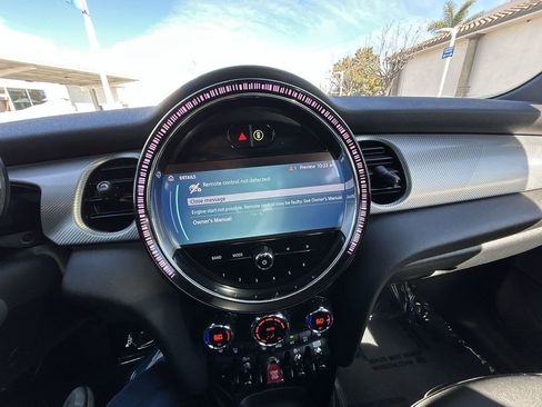 Used 2023 MINI Cooper S image 16