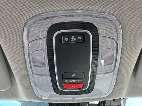 Used 2023 Hyundai Elantra SEL w/ Convenience Package FWD image 23