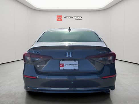 Used 2025 Honda Civic Sport image 5