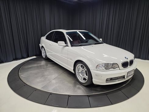 Used 2001 BMW 330Ci Coupe image 4