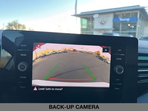 New 2026 Volkswagen Jetta SE FWD image 28