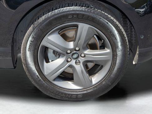 Used 2021 Land Rover Range Rover Velar S image 37