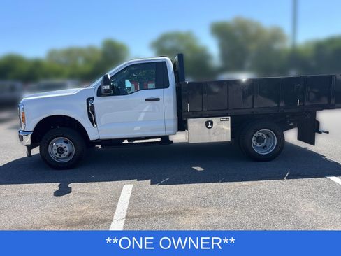 Used 2024 Ford F350 XL w/ XL Chrome Package AWD/4WD image 2