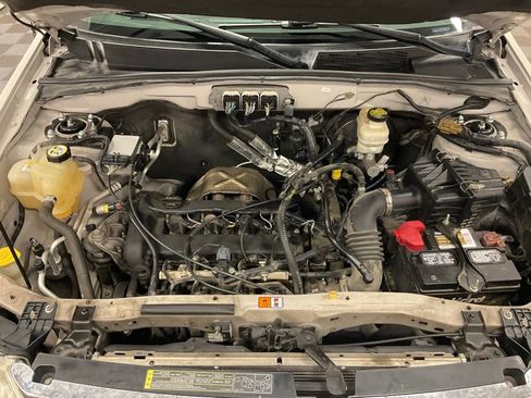 Used 2008 Ford Escape XLT image 13