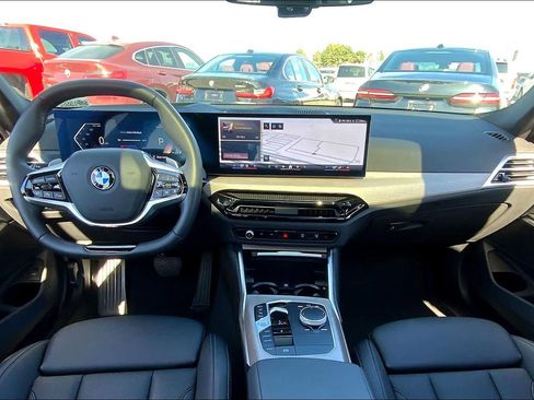 Certified 2025 BMW 330i Sedan image 15