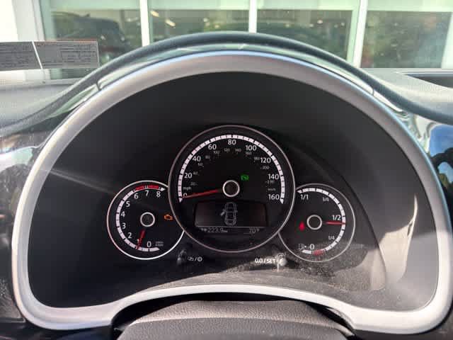 Used 2016 Volkswagen Beetle 1.8T SE FWD image 16