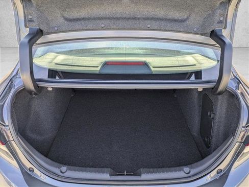 Used 2016 MAZDA MAZDA3 i Sport image 6