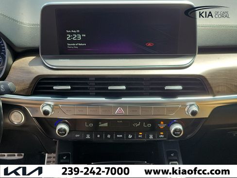 Certified 2022 Kia Telluride SX w/ Towing Package FWD image 19