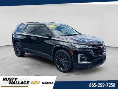 Used 2023 Chevrolet Traverse RS