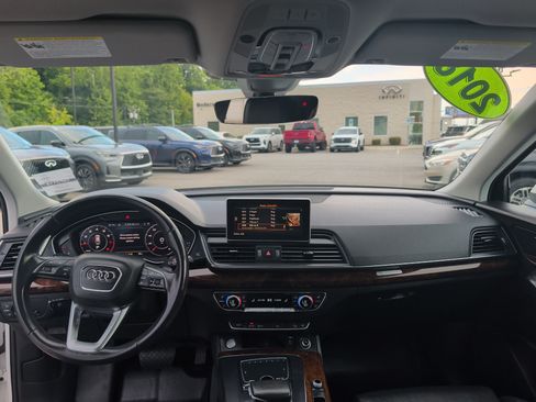 Used 2018 Audi Q5 2.0T Premium Plus w/ Premium Plus Package AWD/4WD image 11