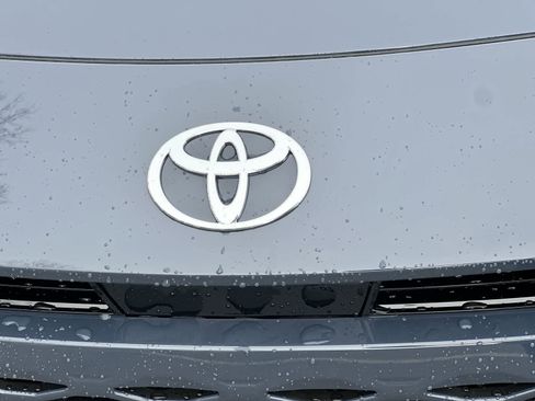 New 2026 Toyota Crown Signia XLE image 13