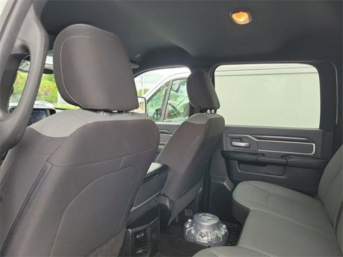 Used 2023 RAM 4500 SLT w/ Quick Order Package 2YG SLT image 14