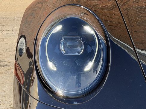 Certified 2025 Porsche 911 Targa 4 GTS image 12