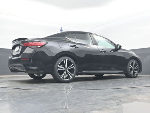 Used 2022 Nissan Sentra SR FWD image 28