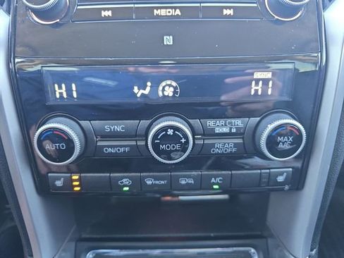 Used 2019 Subaru Ascent Limited image 25