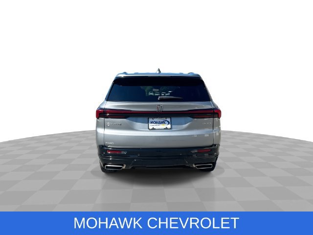 Used 2025 Buick Enclave Sport Touring w/ Power Package AWD/4WD image 7