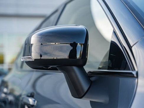 New 2026 Volvo XC60 T8 Ultra w/ Protection Package Premier image 14