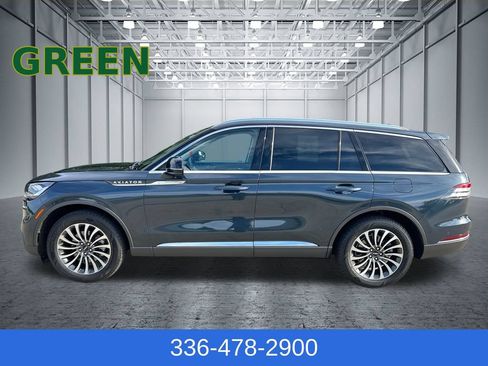 Certified 2024 Lincoln Aviator Reserve w/ Equipment Group 201A AWD/4WD image 2