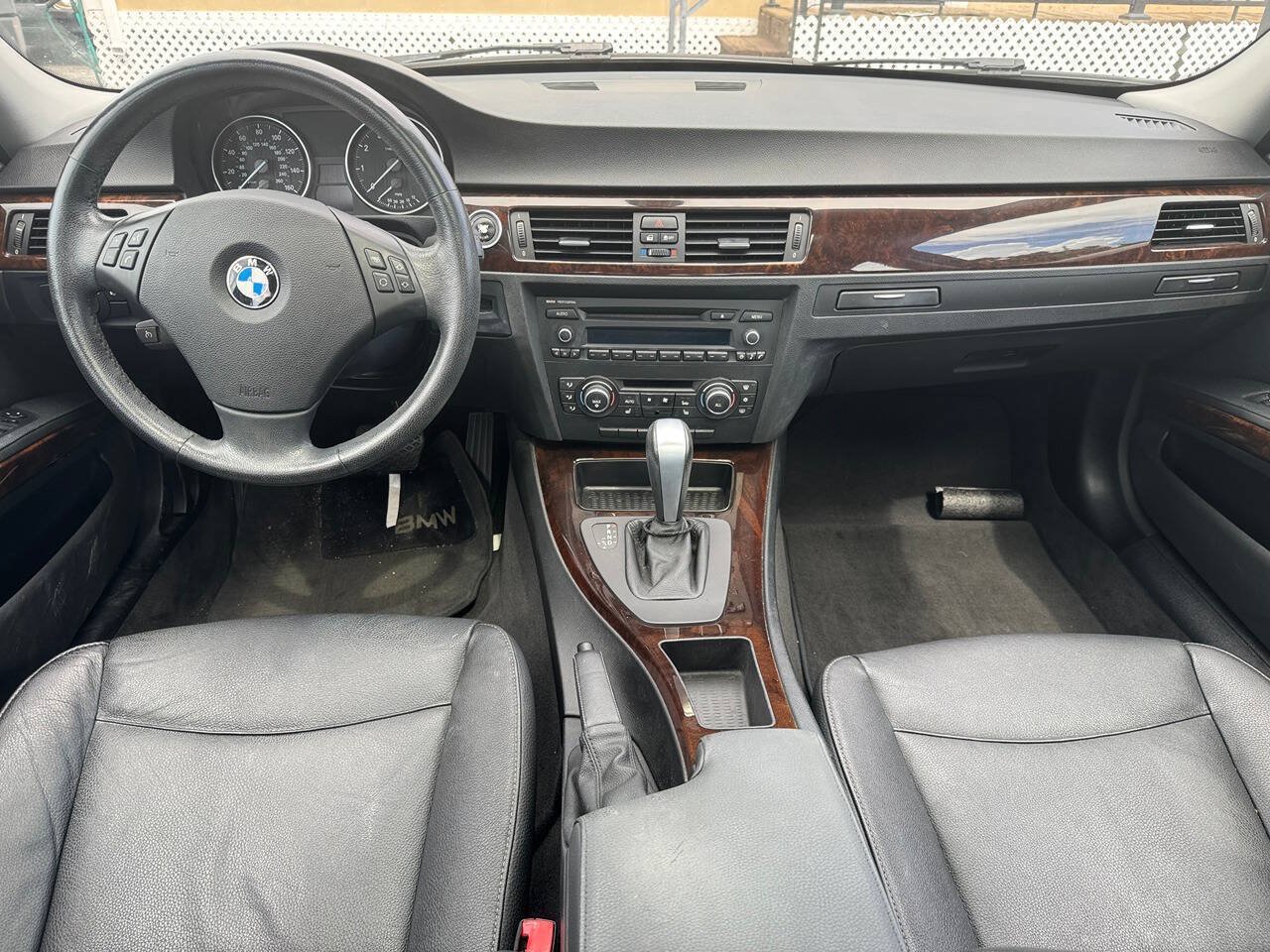 Used 2011 BMW 328i xDrive Sedan AWD/4WD image 16