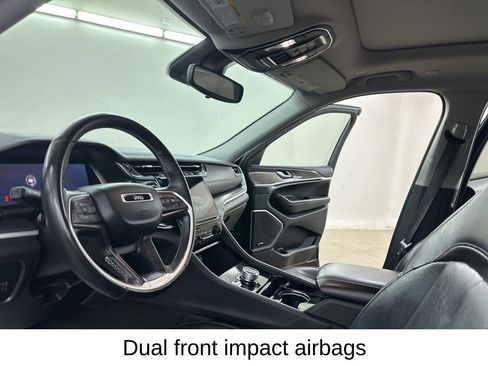 Used 2021 Jeep Grand Cherokee L Limited image 32