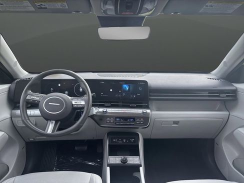 Used 2024 Hyundai Kona Limited image 5