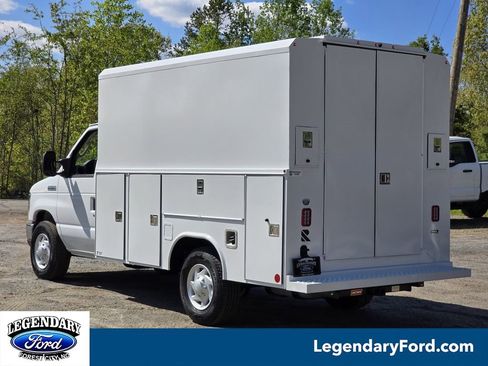 New 2026 Ford E-350 and Econoline 350 Super Duty w/ Power Equipment Group RWD image 2