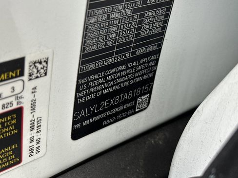 Used 2026 Land Rover Range Rover Velar Dynamic SE image 37