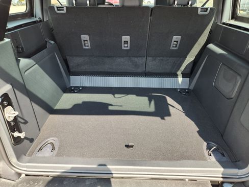 New 2025 Ford Bronco 4-Door image 26