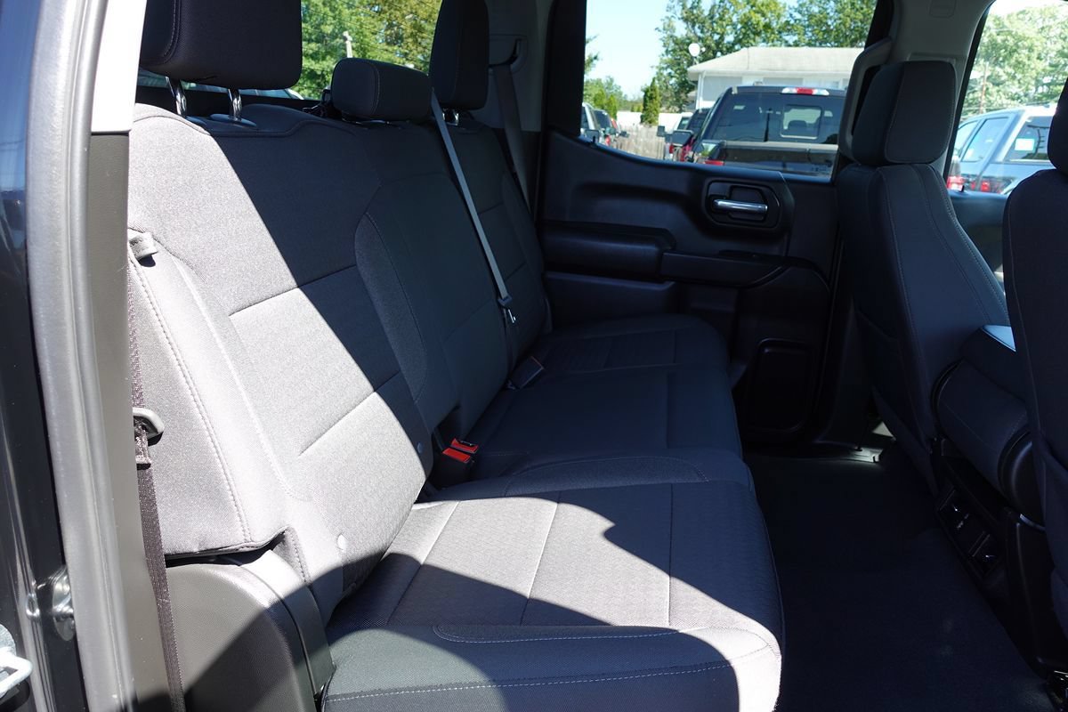 Used 2024 Chevrolet Silverado 1500 Custom AWD/4WD image 30